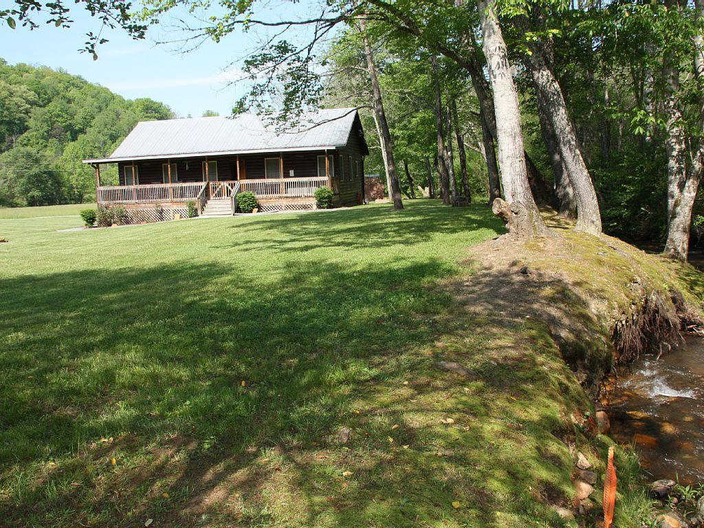 Climbing Bear Creekside Cabin Whittier Exterior foto
